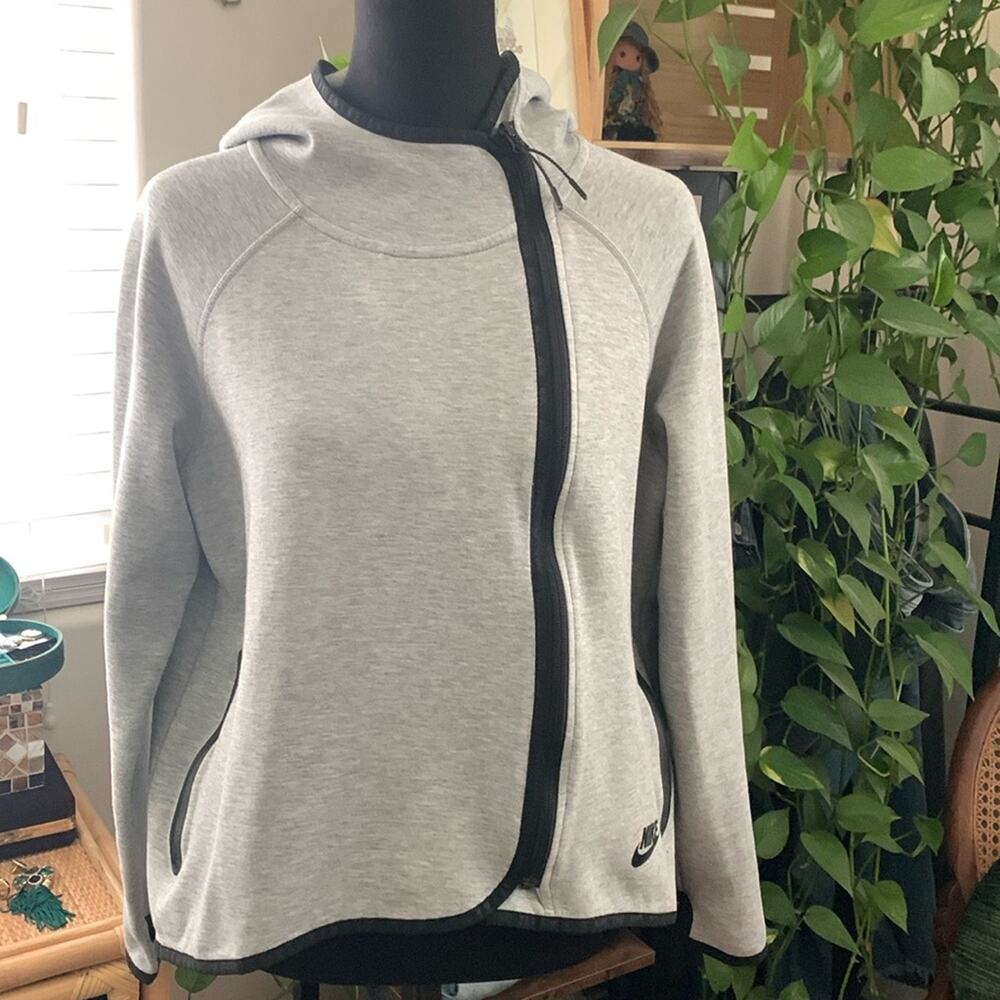 Nike Sportswear Tech Fleece OG Gray Women’s Hi Low Zip Up Hoodie - M